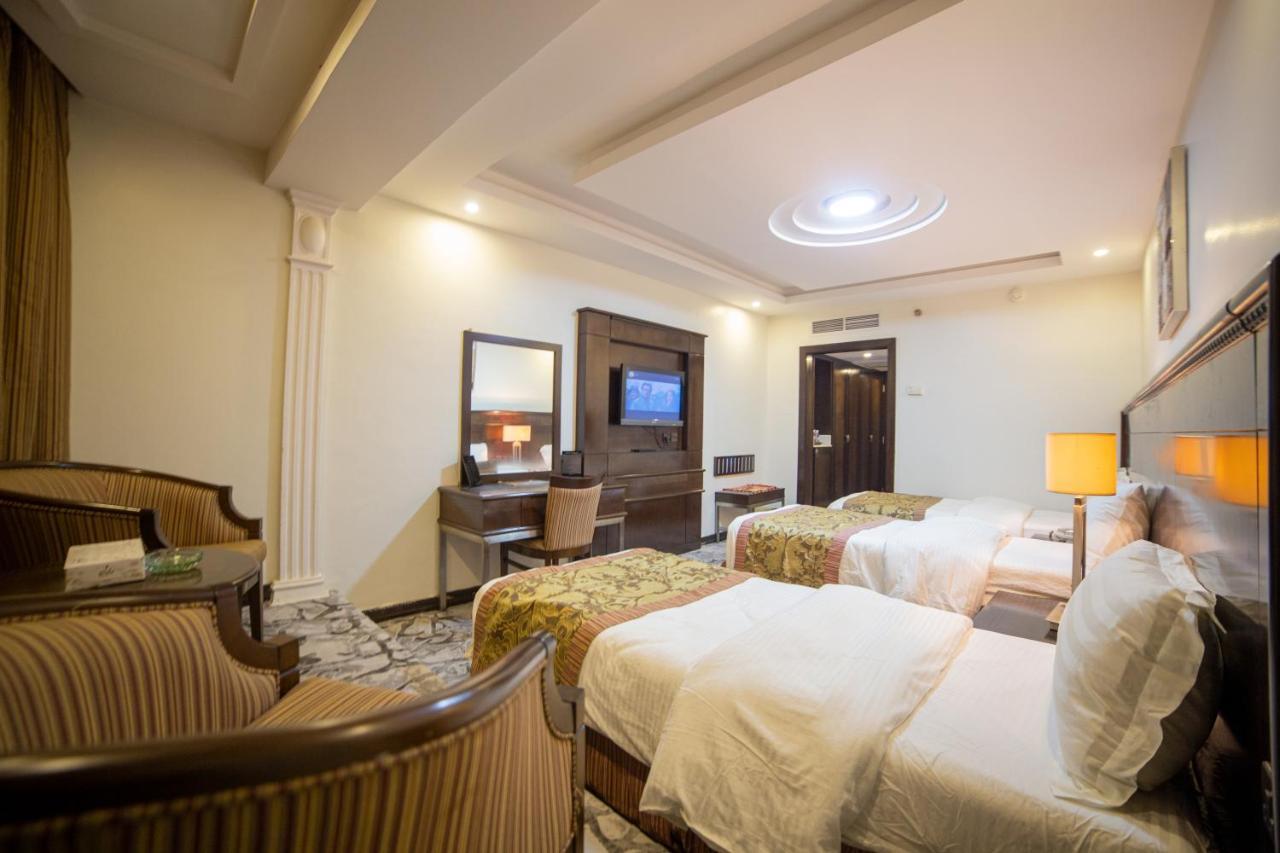 Madina Palace Hotel 3*